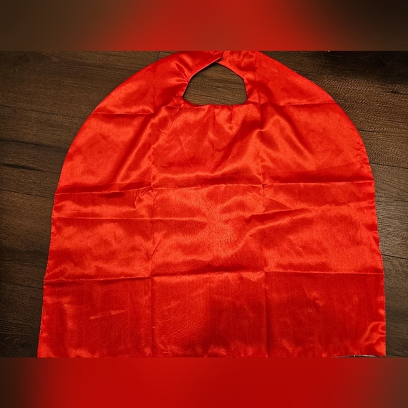 Miles Spider Play Cape+Mask - Picture 3 of 4